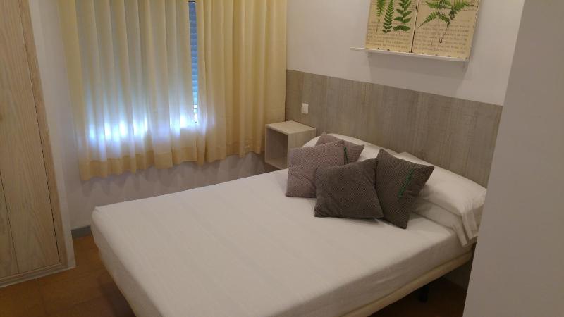 Single Room image 2