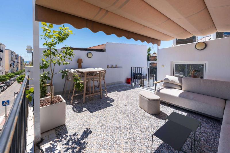 Calle Chile Townhouse - image 26