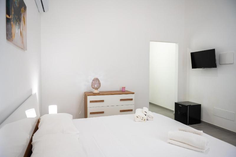 Liberty Suite Avola - image 18