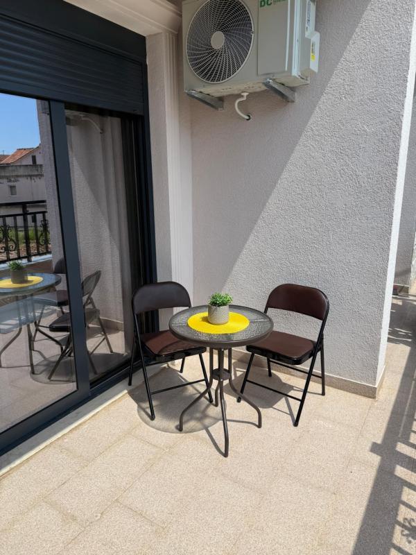 Blaze Apartment Budva - image 5