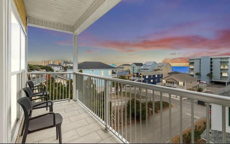 Spacious 7 bedrooms duplex walk to the beach pool - image 30