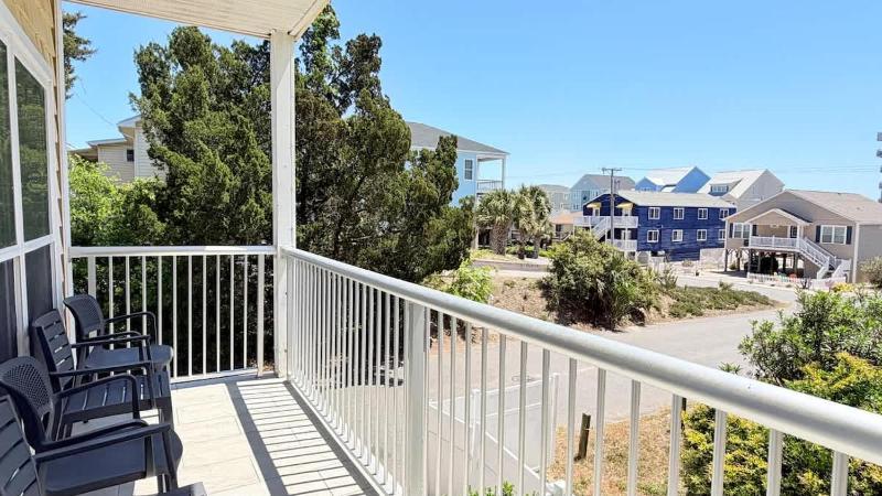 Spacious 7 bedrooms duplex walk to the beach pool - image 42