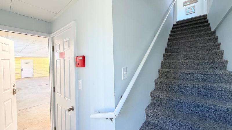 Beautiful 7BR Beach House Pool Walk to Beach - image 3