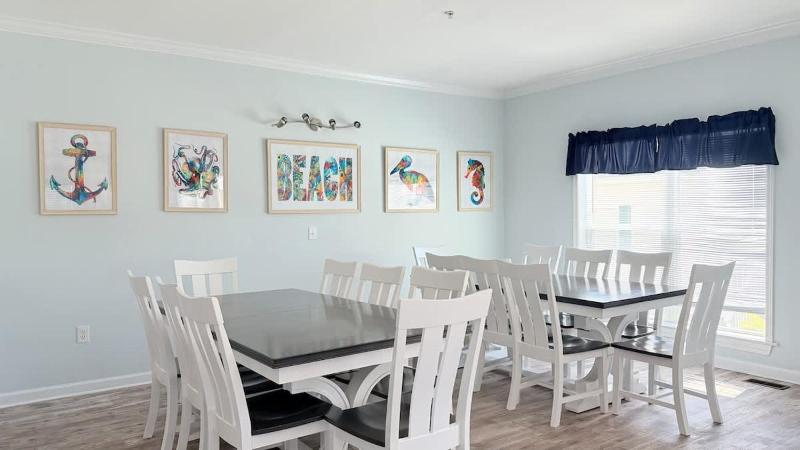 Beautiful 7BR Beach House Pool Walk to Beach - image 49