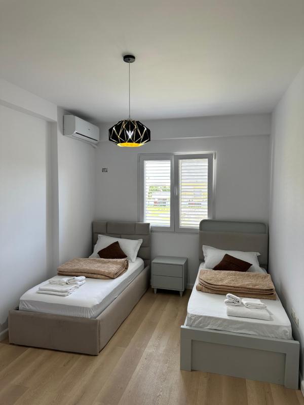 Lilly Apartment - image 5
