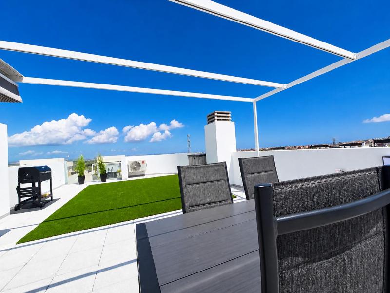 Blue Horizon Penthouse - image 21
