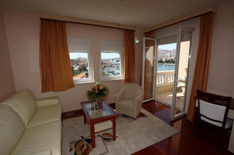 Superior Apartment  image 2