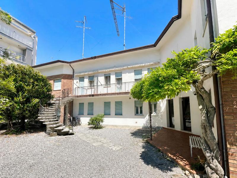 Casa Francesca - Agenzia Cocal - image 1