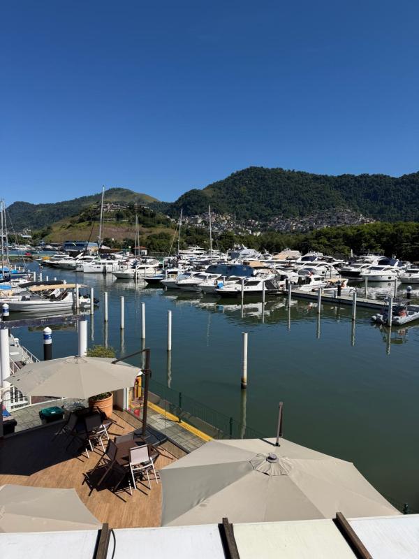 Apartamento com vista mar em Angra dos Reis - image 11