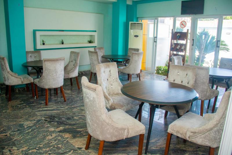 NI-FUR Hotel Cotonou - image 6