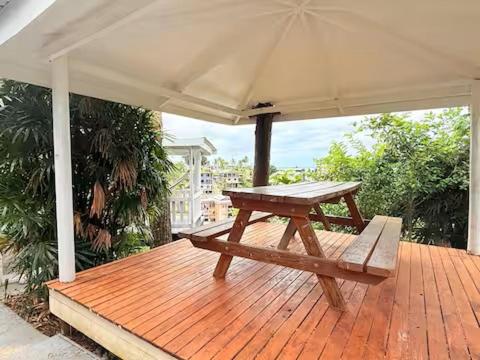 2BR Oceanview Villas - Slice of Paradise Central Suva - image 16