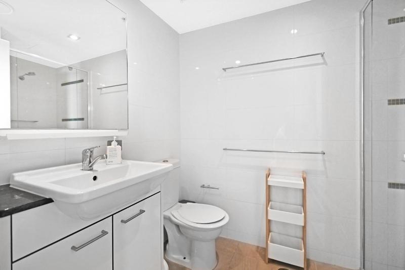 Apt 1309 - Sierra Grand - Broadbeach - image 15