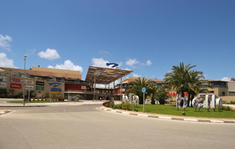 Beautiful Apartment In Orihuela Costa With Sauna - image 18