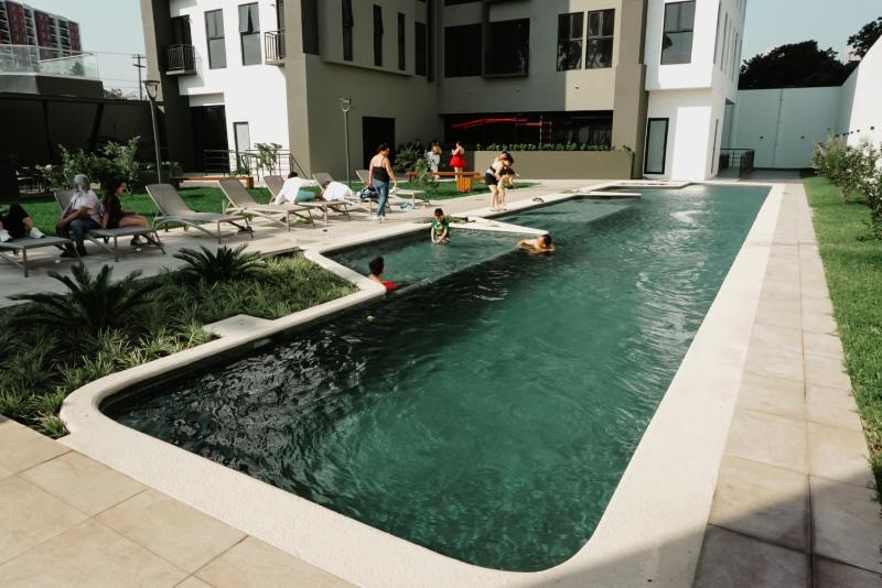 Luxury Skyline Apartment with pool city views & volcano views - image 10