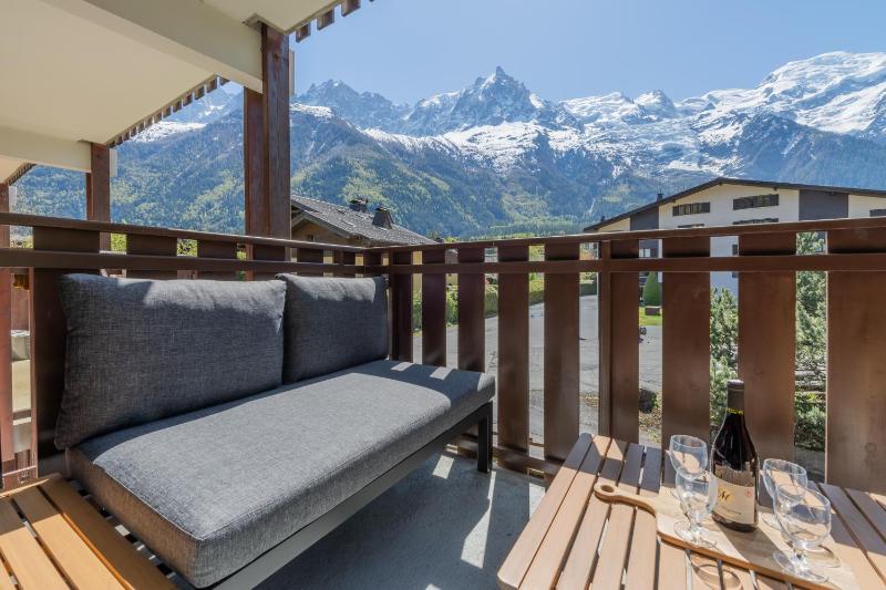 Le Refuge Des Lacs Mont-Blanc View Retreat - Happy Rentals - image 12