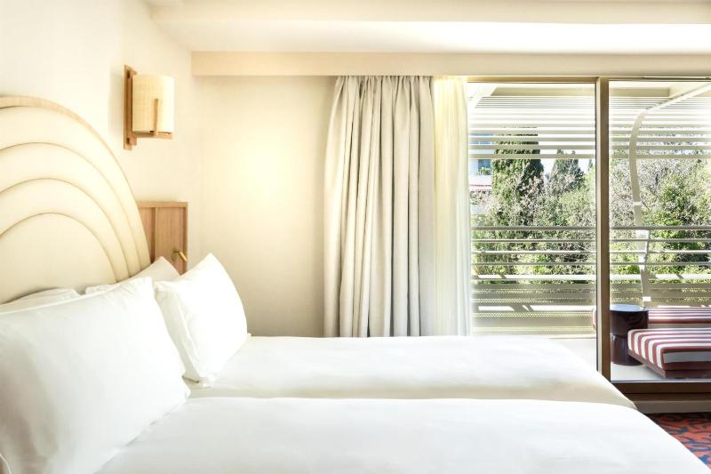 Hotel Ventura Saint-Tropez Tapestry Collection By Hilton - image 26