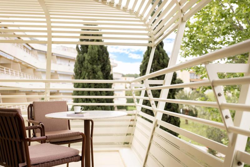 Hotel Ventura Saint-Tropez Tapestry Collection By Hilton - image 21