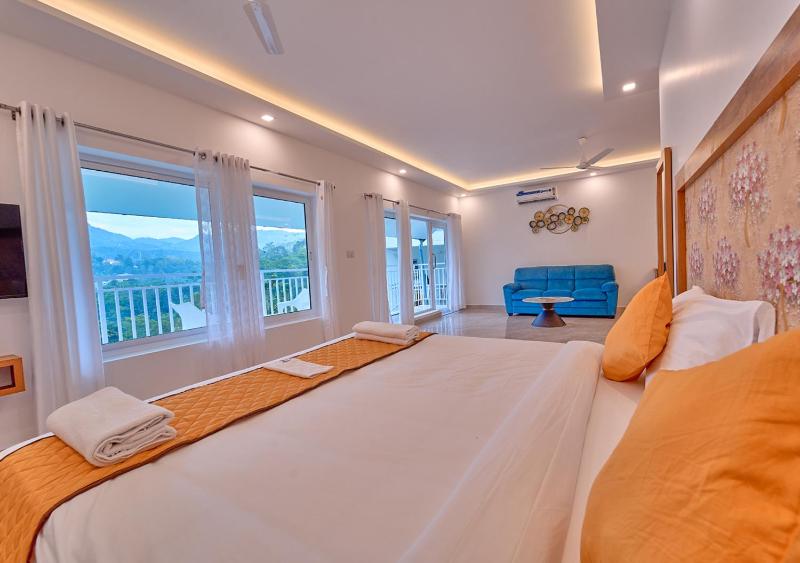 Ice Mist Pool Resort Munnar by VOYE HOMES - image 42