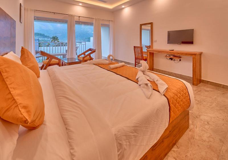 Ice Mist Pool Resort Munnar by VOYE HOMES - image 44