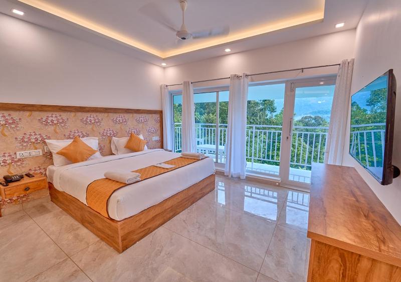 Ice Mist Pool Resort Munnar by VOYE HOMES - image 45