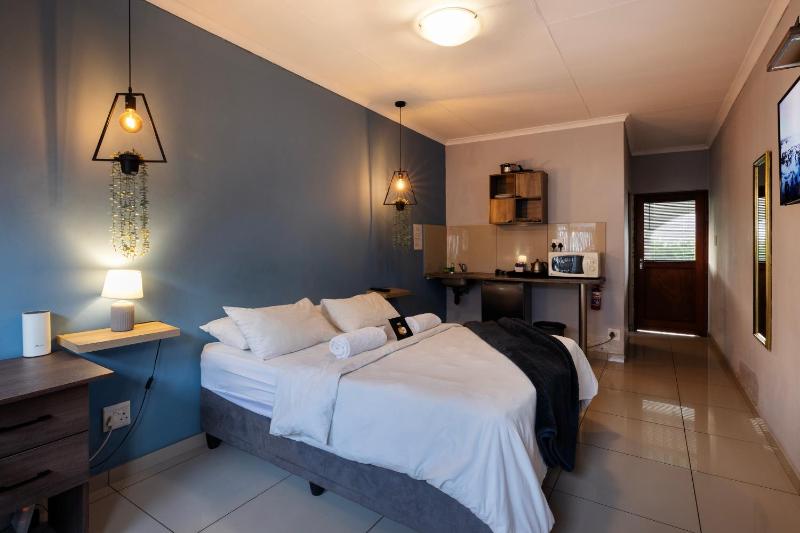 Menlyn Apartments - image 12