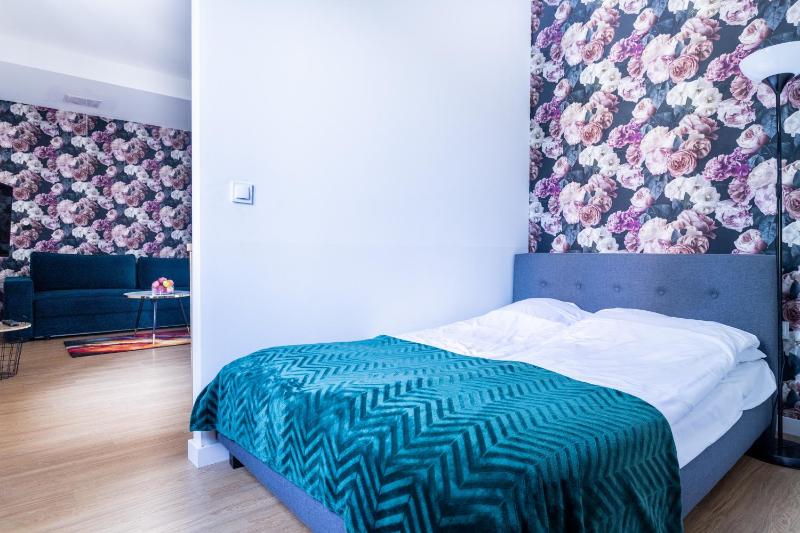 Elegant Victus Apartments in Sopot Close to the Beach by Noclegi Renters - image 6