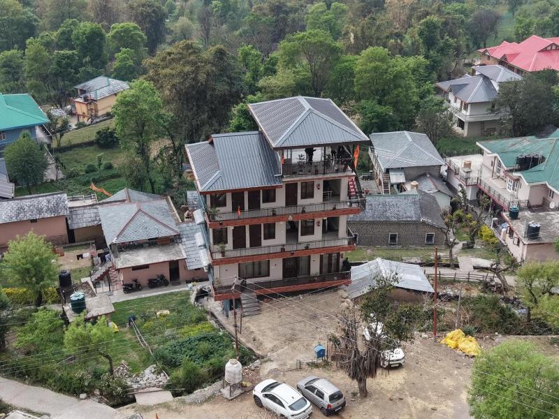 Sukoon Inn by Bharmouri Home Stay - image 6