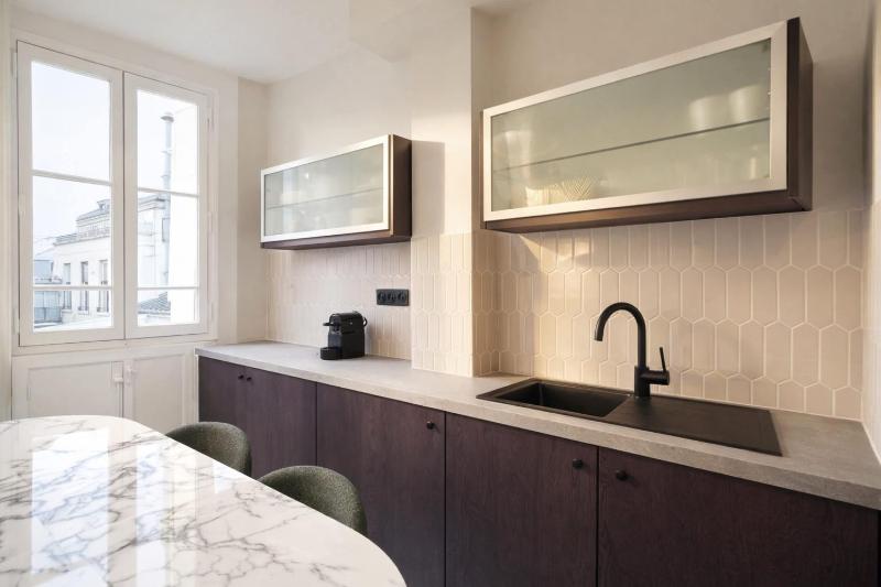 Eiffel Tower - Premium family flat with lift - image 3