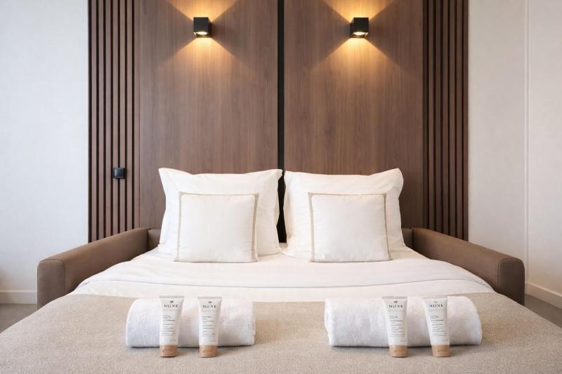 Eiffel Tower - Premium family flat with lift - image 6