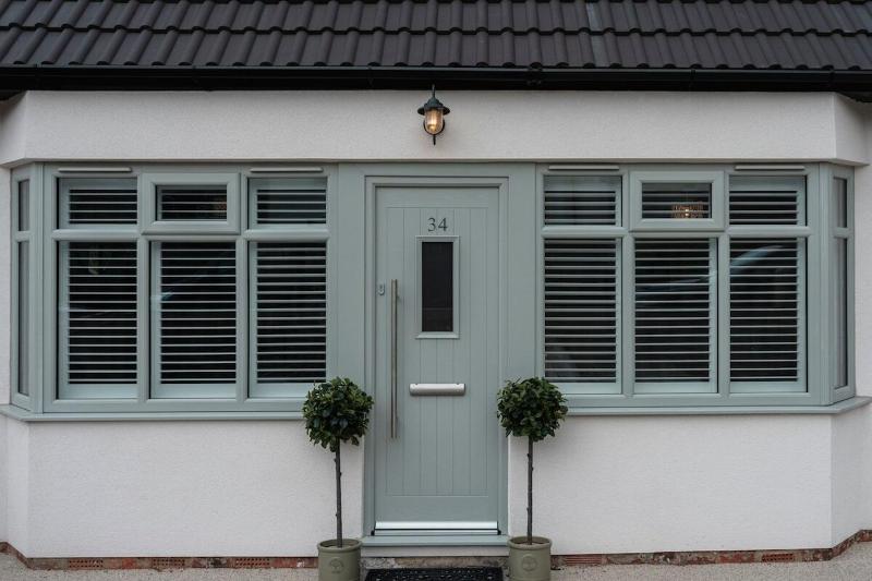 Charming Newly Renovated Home In Harrogate - image 11