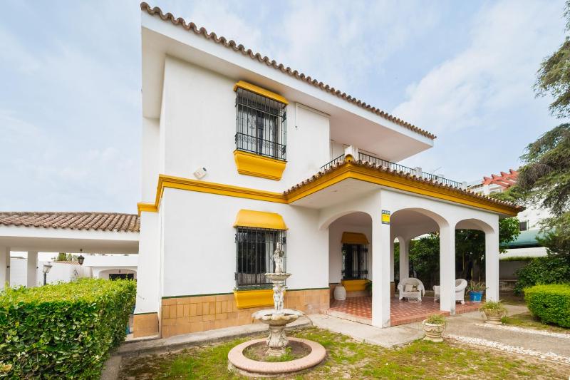 Panther Home Casa Colonial II Villa con Piscina Privada - image 10