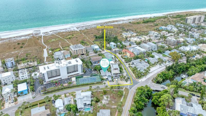 Coconut House - 606B - image 29