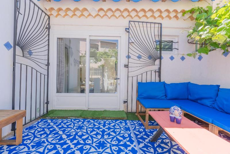 Belle Maison Bleu Azur - image 12