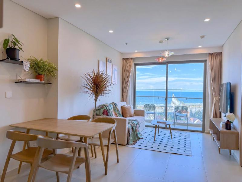 Phượng NG's Apartment The Sóng - Sea View & Free Infinity Pool - image 9
