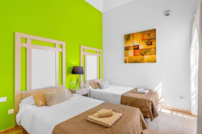 Villa Atenas by Villa Plus - image 6