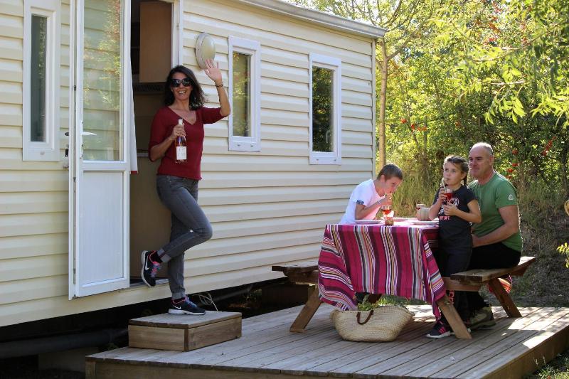 Mobile Home (5 persons) image 3