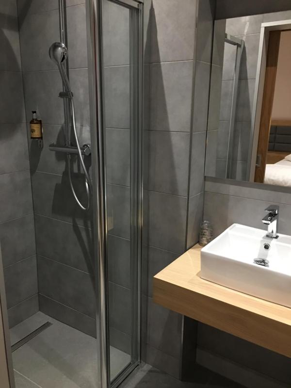 Double Room image 2