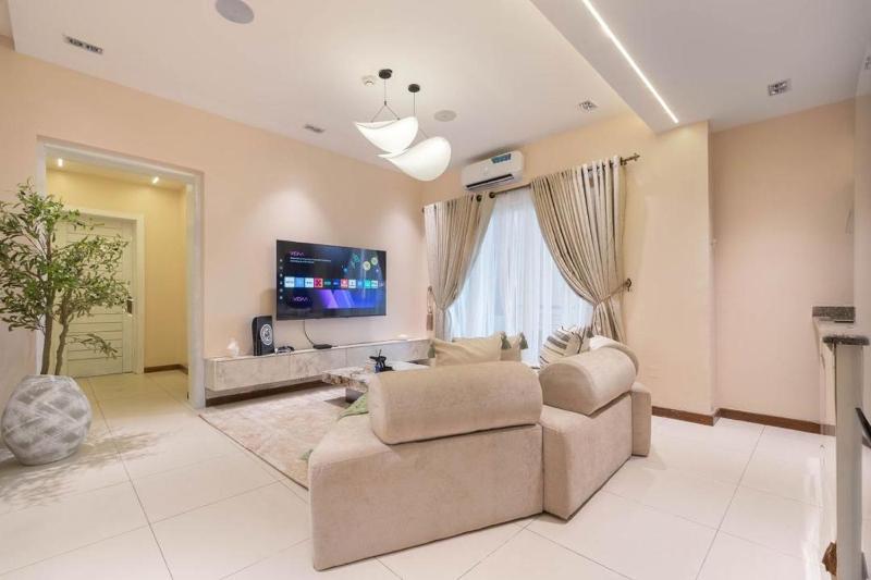 Bridge Apartment Lekki - image 9