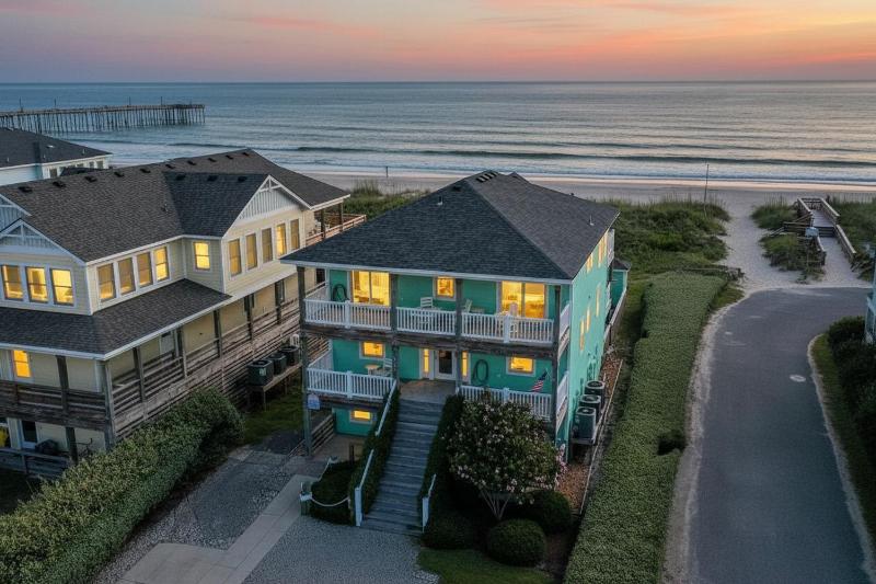 Salty Dog - NH MP 11.5 Oceanfront Ocean View Elevator Pool Hot Tub Pool Table Pets OK Flex Stays - image 1