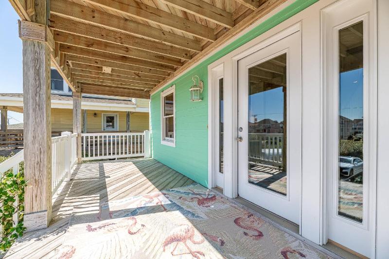 Salty Dog - NH MP 11.5 Oceanfront Ocean View Elevator Pool Hot Tub Pool Table Pets OK Flex Stays - image 47