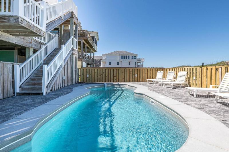 Salty Dog - NH MP 11.5 Oceanfront Ocean View Elevator Pool Hot Tub Pool Table Pets OK Flex Stays - image 20