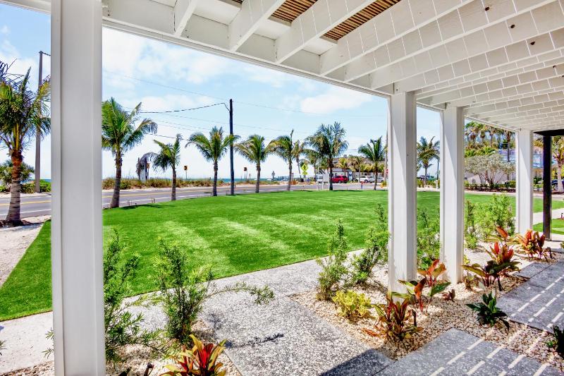 Tropic Isle At Anna Maria Island Inn - image 29