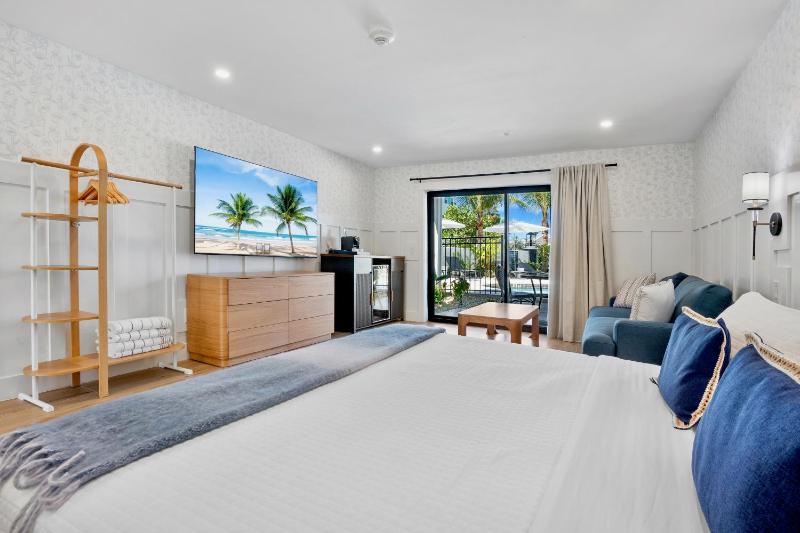 Tropic Isle At Anna Maria Island Inn - image 26