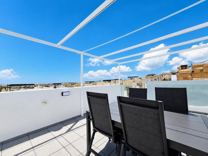 Blue Horizon Penthouse - image 3