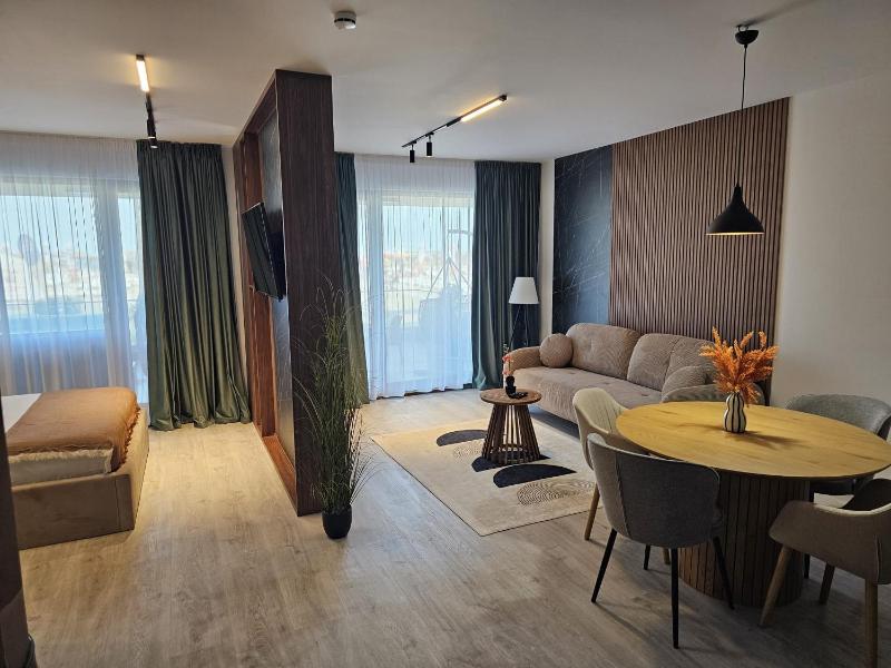 Superior Jacuzzi Apartment Sea Side Terrace - image 10