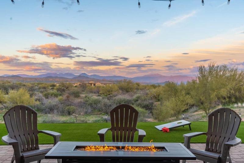 Scottsdale Oasis - Hot tub-Hike-Views-Kids YES! - image 7