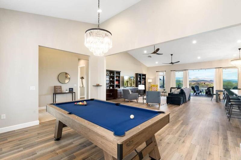 Scottsdale Oasis - Hot tub-Hike-Views-Kids YES! - image 9