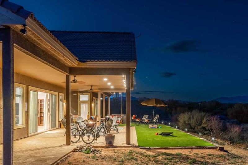 Scottsdale Oasis - Hot tub-Hike-Views-Kids YES! - image 50