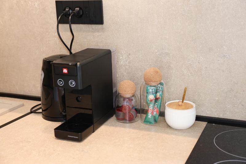Prestige Center Apartment Free Parking - image 10