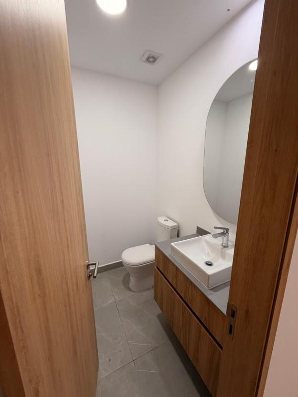Luxury suit in new Qanvas building - US - image 12
